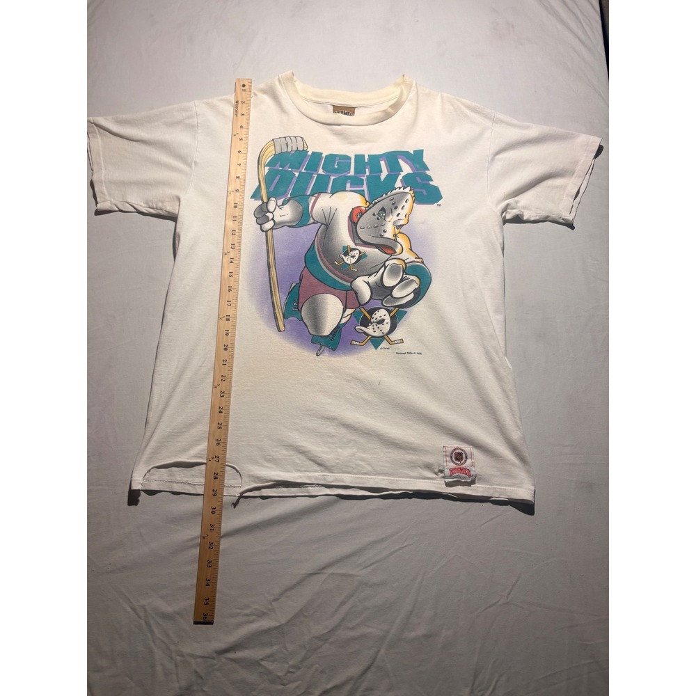 Vintage Nutmeg Mills Mighty Ducks NHL T-Shirt Mens XL White Disney 90s Hockey